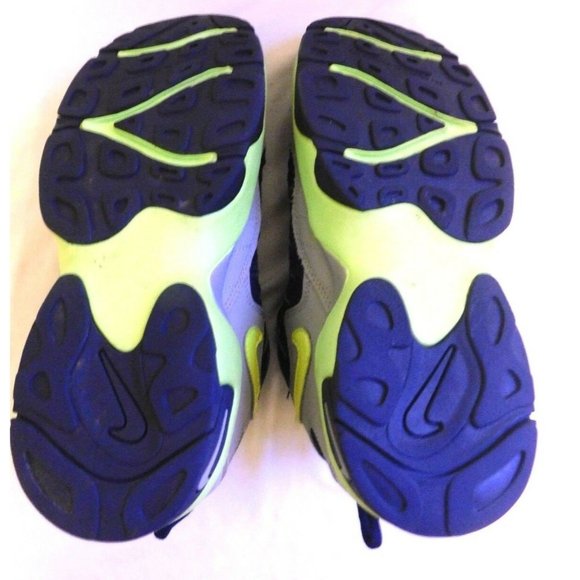 Nike Air Max Slant RARE Size 6.5 Y Dark Grey/Volt- - Picture 7 of 9